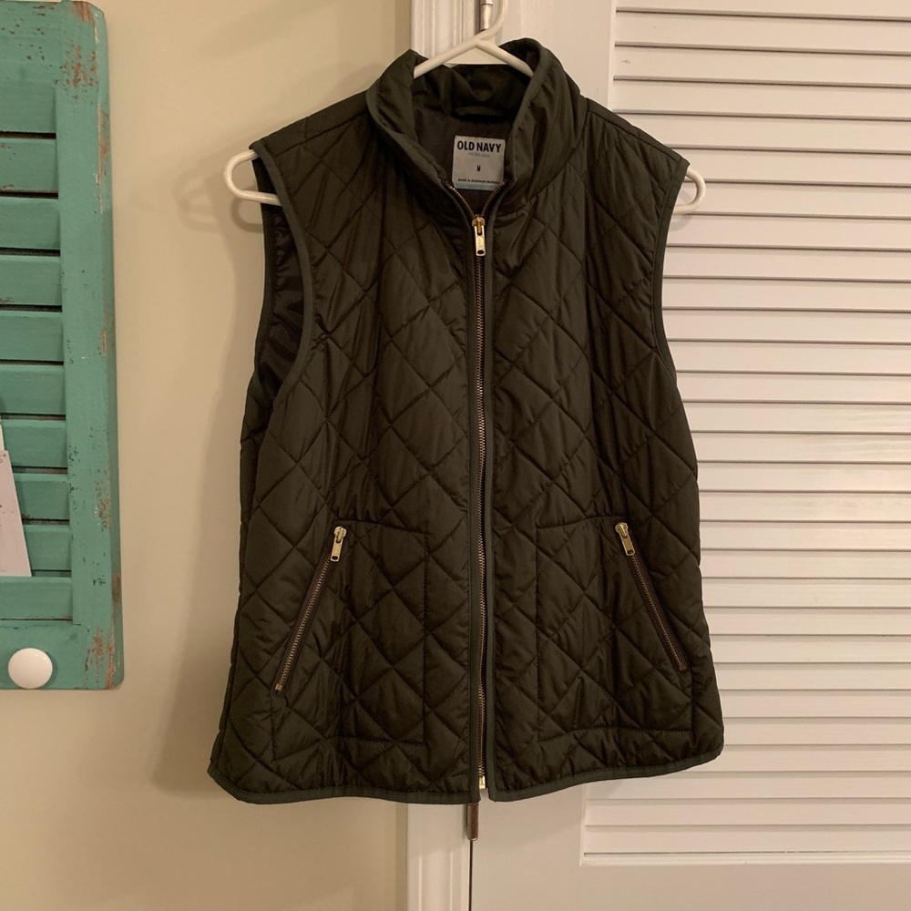 Hunter Green Puffy Vest